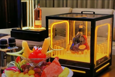 银川建发大阅城梦田音乐LiveHouse招聘兼职礼仪,日结工资,高端场所找寻伙伴共造璀璨